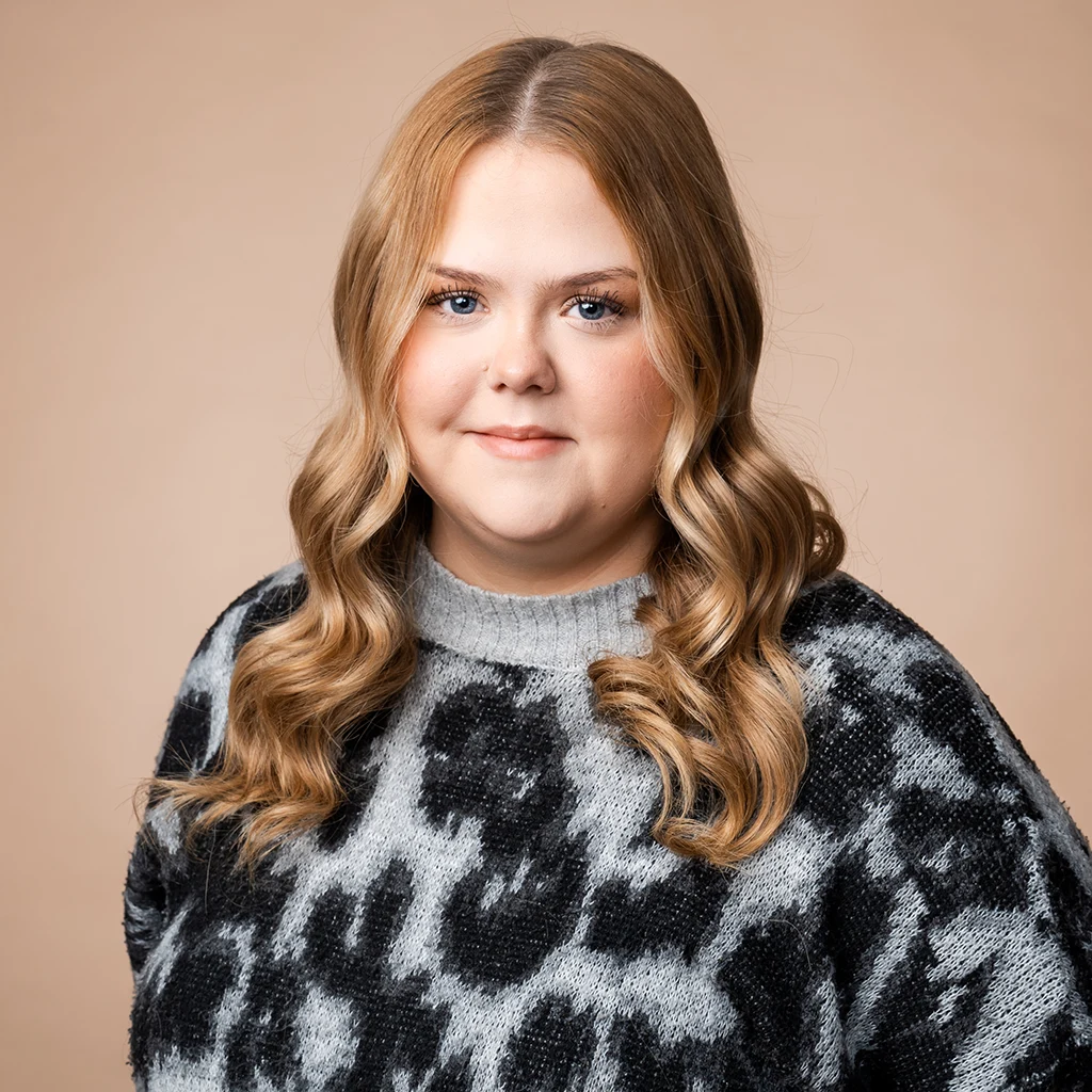 Meista ronja tiimikuva